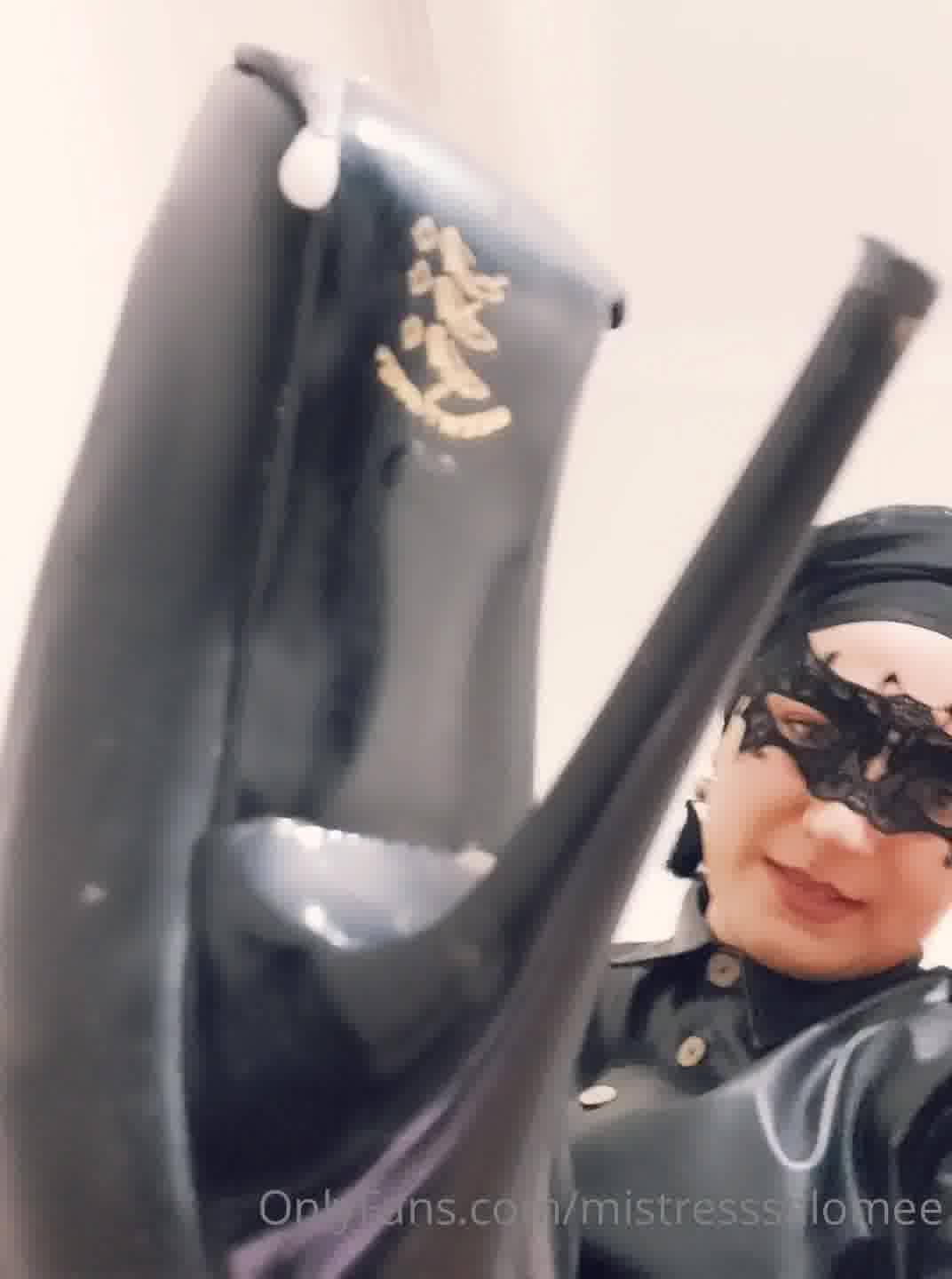 Kralice taci istiyorum Kralice taci istiyorum
