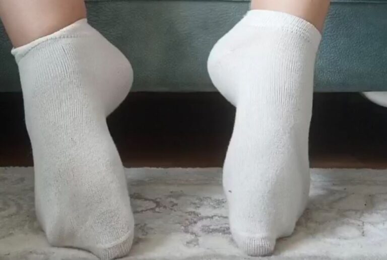 Ezik ayak altimda Babet corabimin kirinde ve tukuruklerimde bogulacaksin 2 Ezik; ayak altımda, Babet çorabımın kirinde ve tükürüklerimde boğulacaksın 2