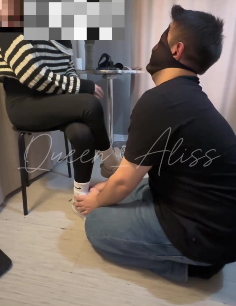 Kaçma gel!