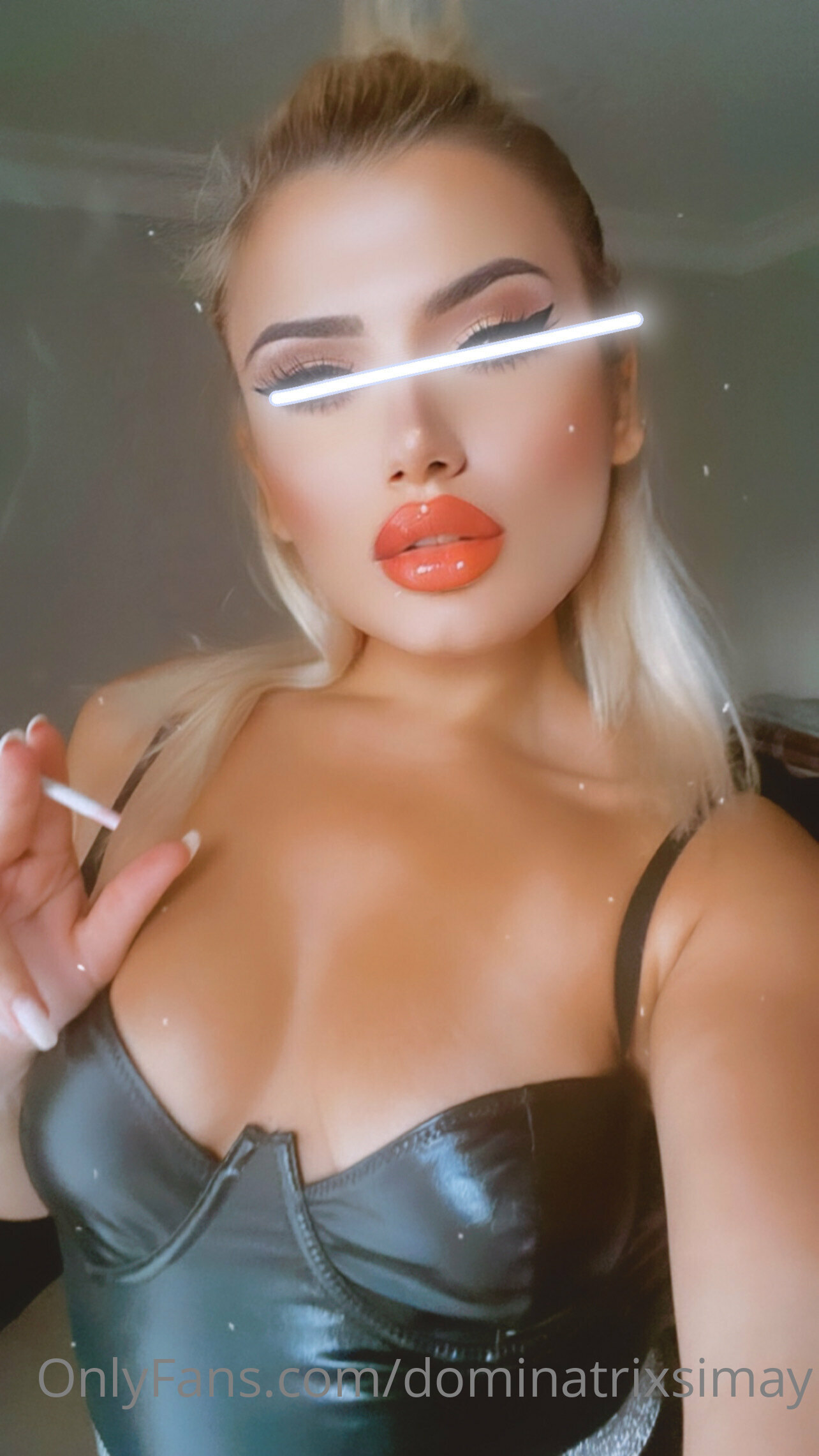 Dominatrix Simay 148