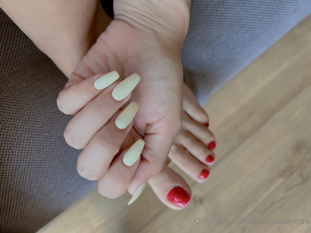 Mistress Şayeste Galeri 26